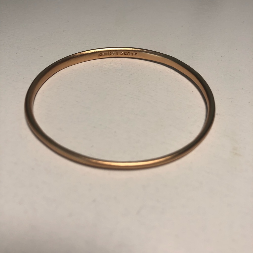 Graduated Bangle Bracelet in Rose Gold